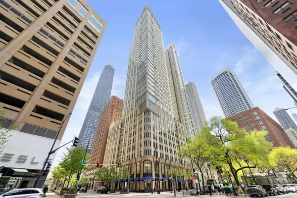 57 E Delaware Place #P-101, Chicago, IL 60611