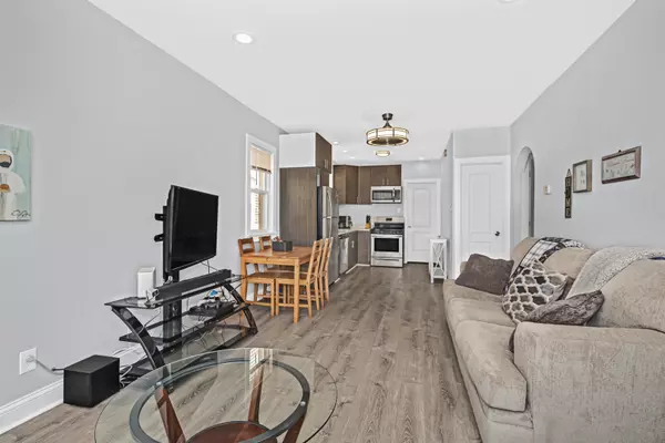 Chicago, IL 60620,9105 S Racine Avenue