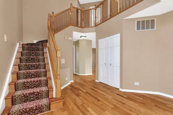 Aurora, IL 60503,2509 Rosehall Lane