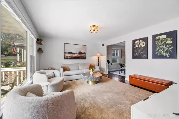 Geneva, IL 60134,413 Cheever Avenue