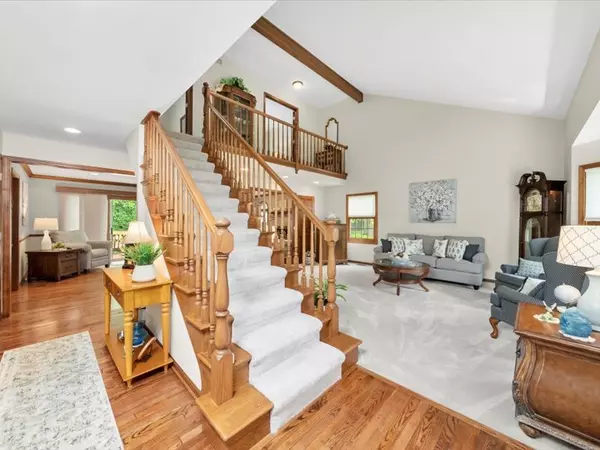 Libertyville, IL 60048,1625 Churchill Court