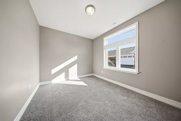 Genoa, IL 60135,437 Stearn Drive #437