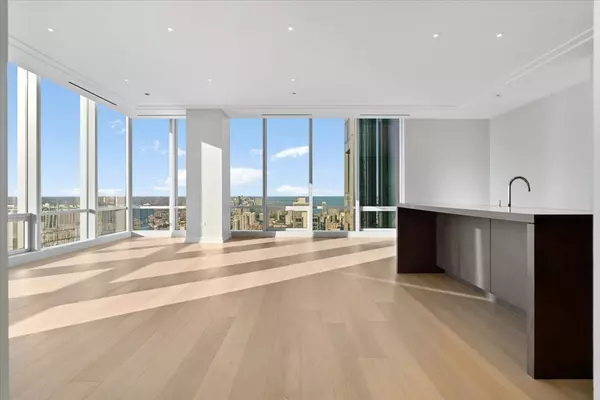 Chicago, IL 60654,14 W Superior Street #4903