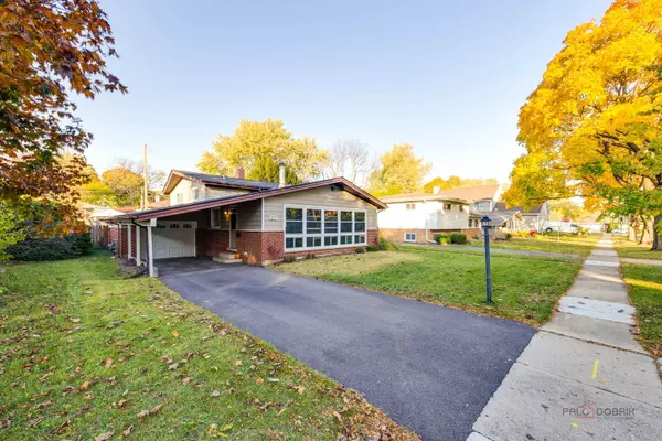 West Dundee, IL 60118,512 Lisa Road