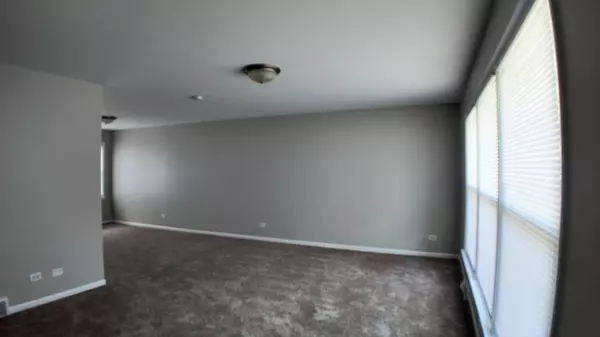 South Holland, IL 60473,15444 State Street