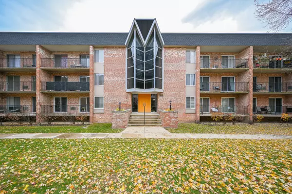 Naperville, IL 60563,Address not disclosed