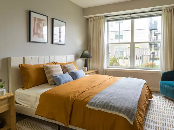 Elmhurst, IL 60126,255 N Addison Avenue #342