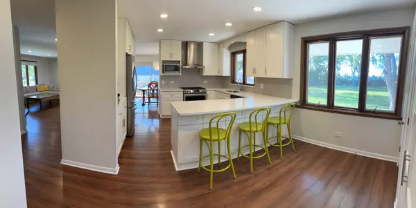 Lincolnshire, IL 60069,23362 N Apple Hill Lane