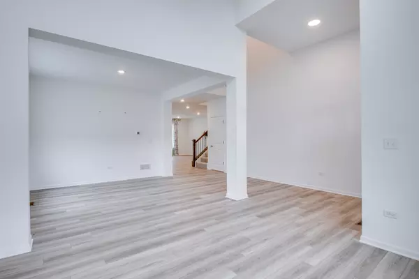 Oswego, IL 60543,205 Tinana Street