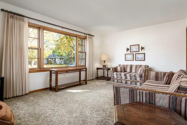 Rockford, IL 61103,2028 PIERCE Avenue