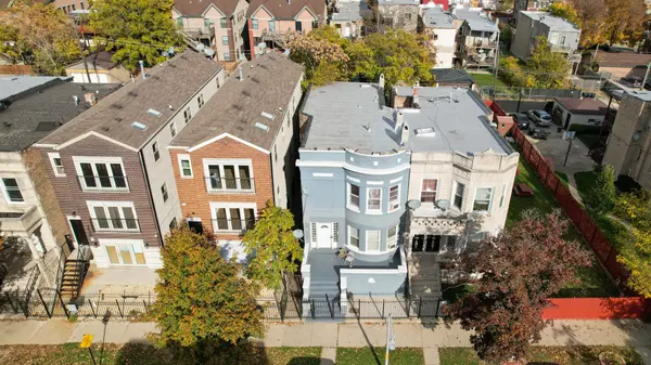 Chicago, IL 60624,3624 W Lexington Street