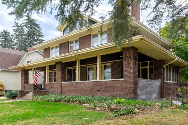 Lasalle, IL 61301,532 7th Street