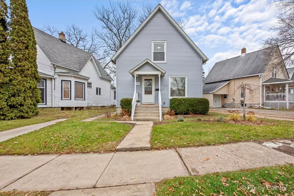 Dekalb, IL 60115,301 Pond Street