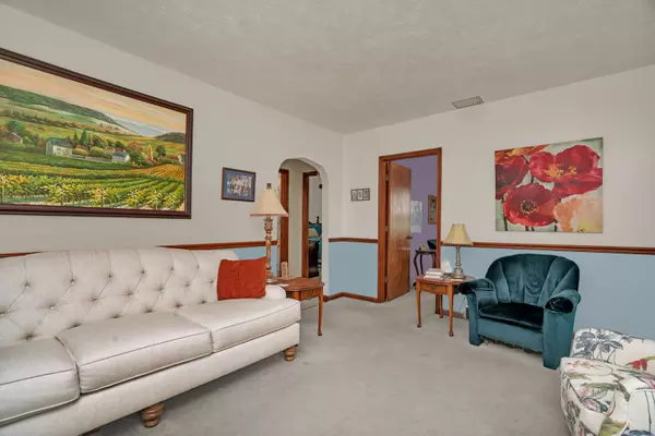 Morris, IL 60450,1301 Union Street