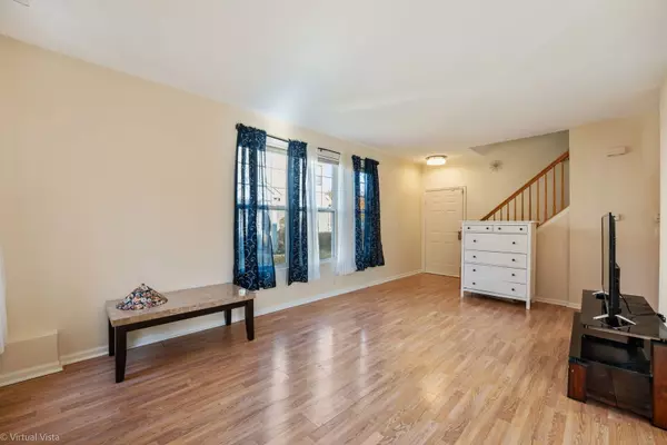 Carpentersville, IL 60110,1551 Glacier Trail