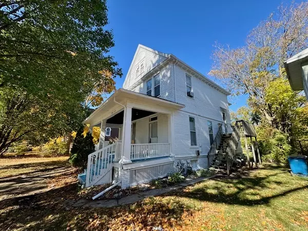 Bloomington, IL 61701,506 E Chestnut Street