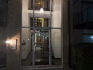 Oak Lawn, IL 60453,4905 W 109th Street #202