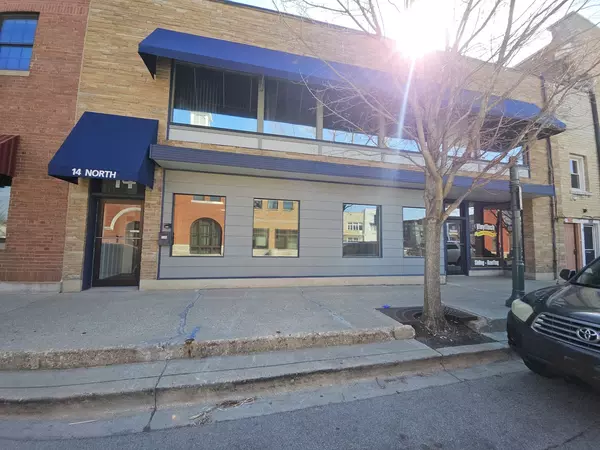 St. Charles, IL 60174,14 N Riverside Avenue #12-14