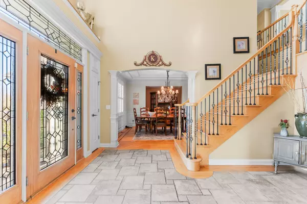 St. Charles, IL 60175,3N943 Ralph Waldo Emerson Lane