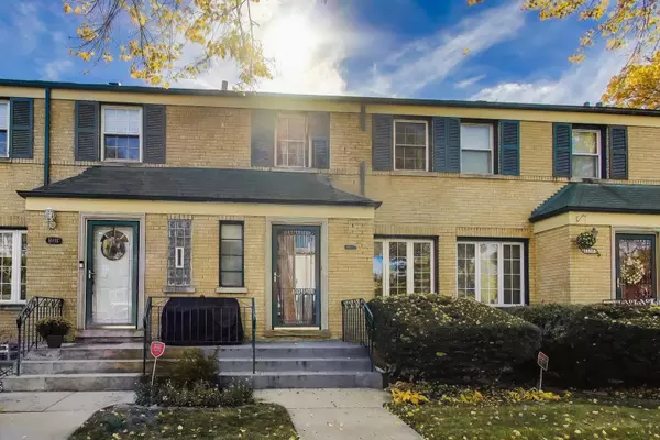 1447 N Harlem Avenue #A, Oak Park, IL 60302