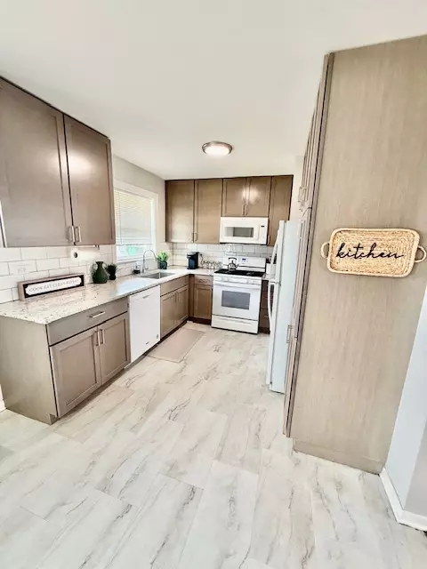 Bridgeview, IL 60455,9128 Pembroke Lane