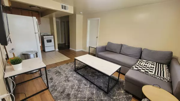 Chicago, IL 60647,Address not disclosed