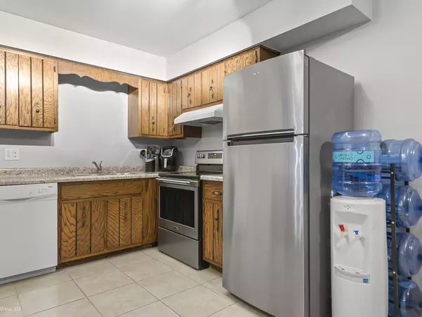 Frankfort, IL 60423,20206 S Frankfort Square Road #A