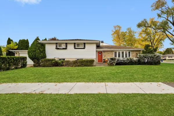 356 W Millers Road, Des Plaines, IL 60016