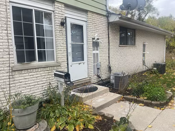 10445 Austin Avenue #C, Oak Lawn, IL 60453