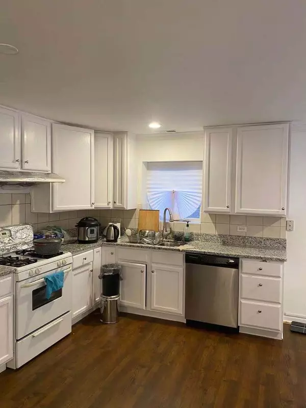 Chicago, IL 60609,3511 S Hoyne Avenue #1