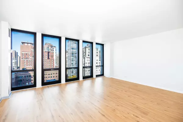 Chicago, IL 60610,Address not disclosed