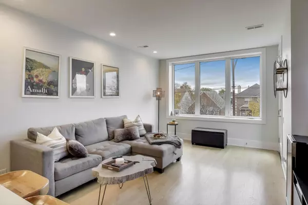 Chicago, IL 60634,3320 N Narragansett Avenue #2