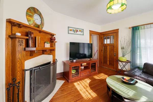 Aurora, IL 60506,149 S Gladstone Avenue