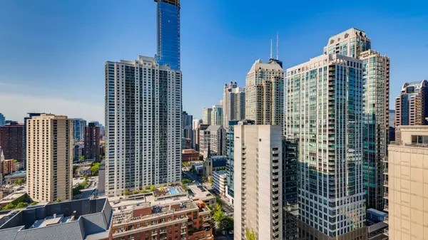 Chicago, IL 60654,Address not disclosed