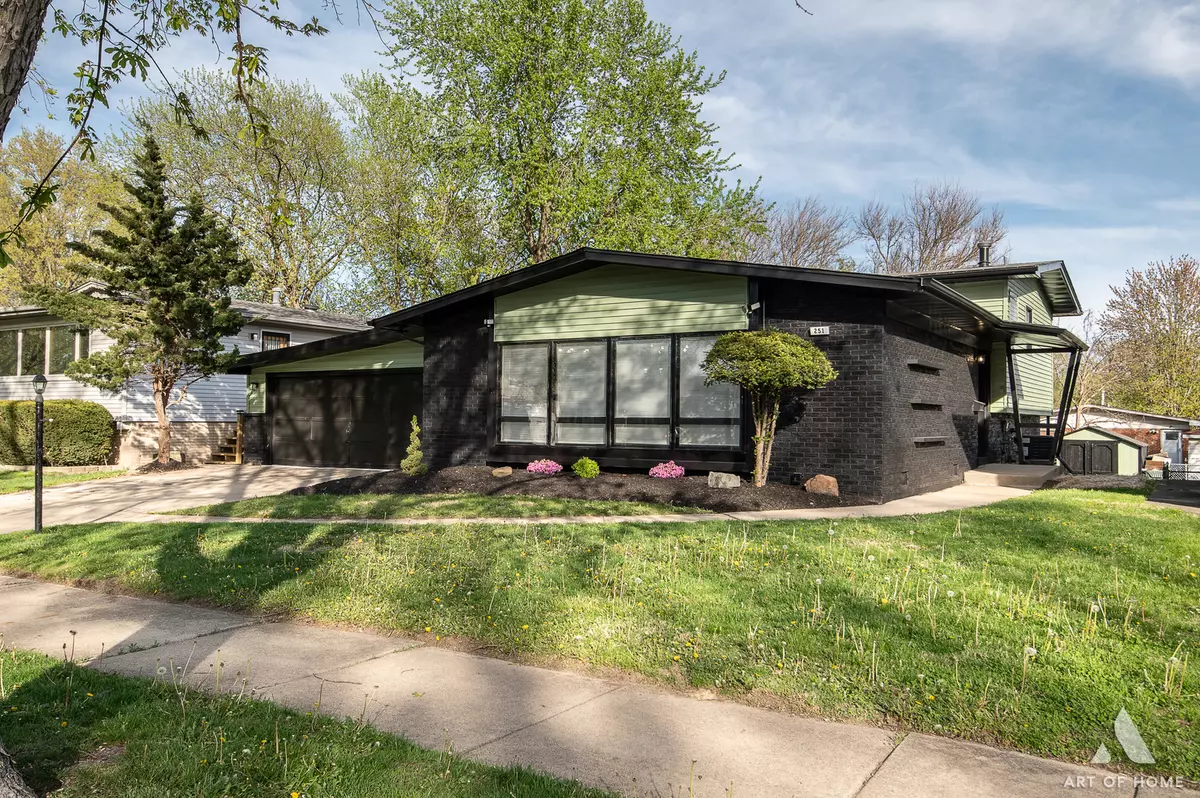 Glenwood, IL 60425,251 N Pleasant Drive