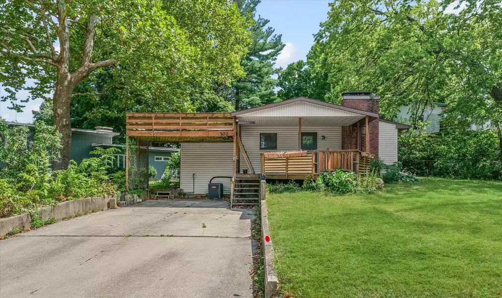 302 Flora Drive, Champaign, IL 61821