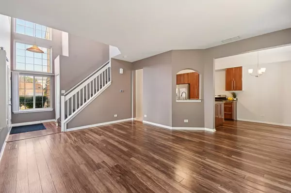 Elgin, IL 60123,780 Mesa Drive #780