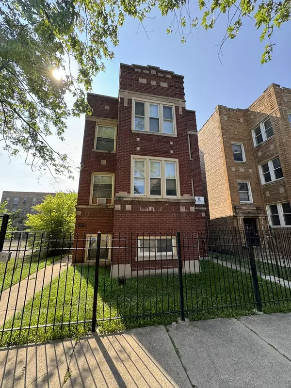 11022 S Vernon Avenue, Chicago, IL 60628