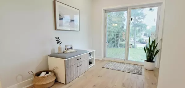 Berkeley, IL 60163,5936 W Maple Avenue