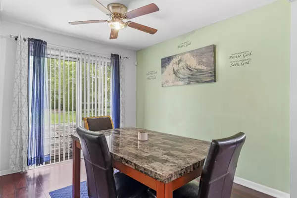 Park Forest, IL 60466,302 SPRINGFIELD Street