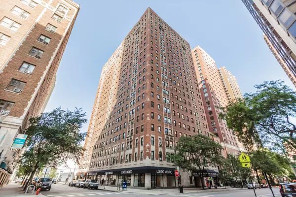 1100 N Dearborn Street #311, Chicago, IL 60610