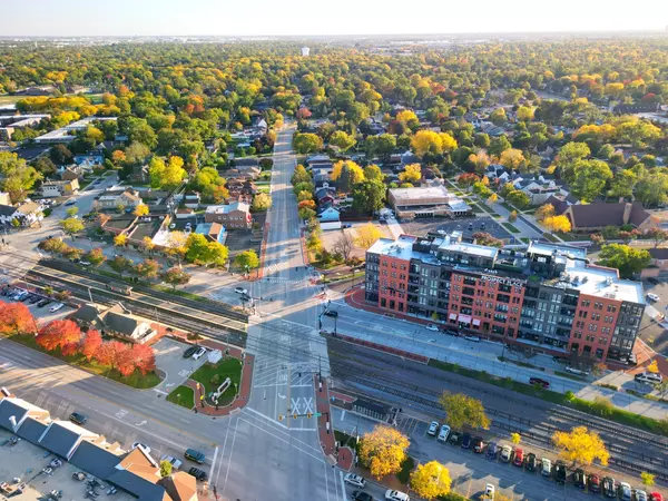 Mount Prospect, IL 60056,311 S Main Street