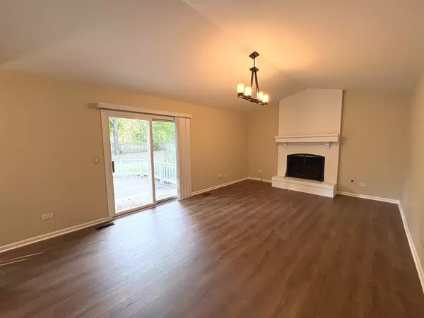 Gurnee, IL 60031,2024 Westfield Drive