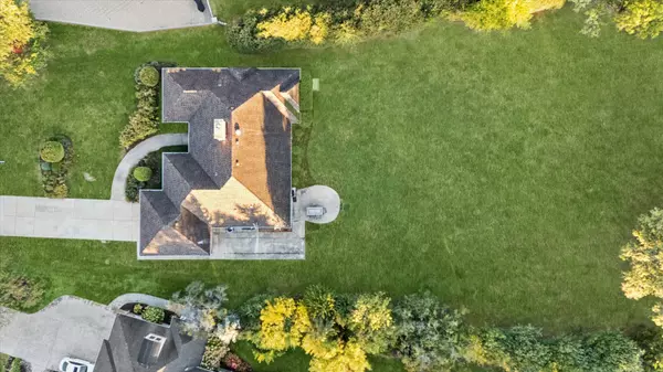 Oak Brook, IL 60523,31 Croydon Lane