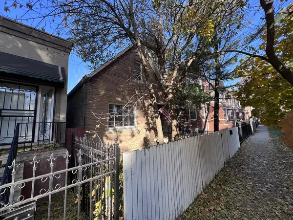 Chicago, IL 60651,1430 N Avers Avenue