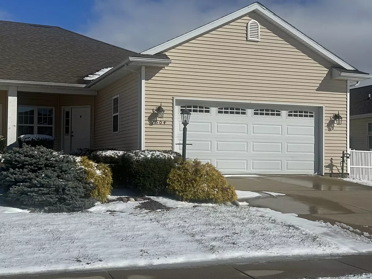 Champaign, IL 61822,1504 Greyrock Lane