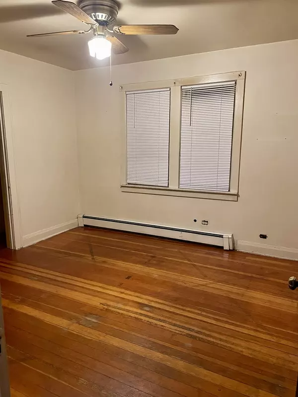 Oak Lawn, IL 60453,9626 Moody Avenue