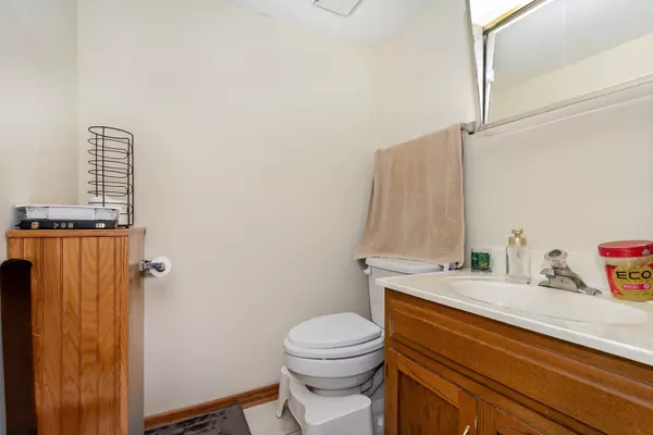 Crest Hill, IL 60403,1472 N Rock Run Drive #1B