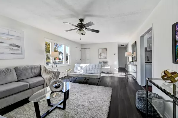 Hazel Crest, IL 60429,3618 PEACH GROVE Lane