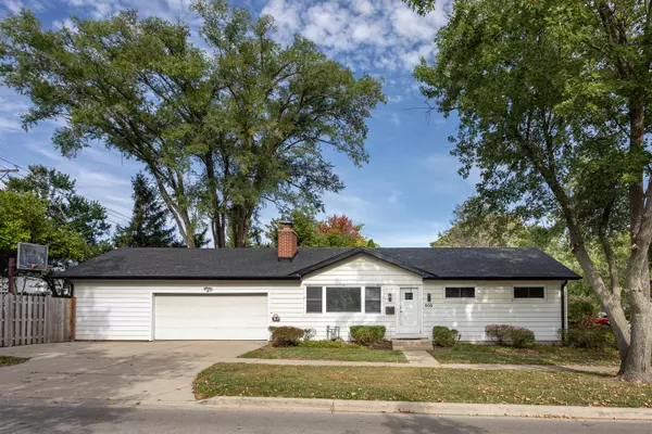 606 Longfellow Avenue, Deerfield, IL 60015